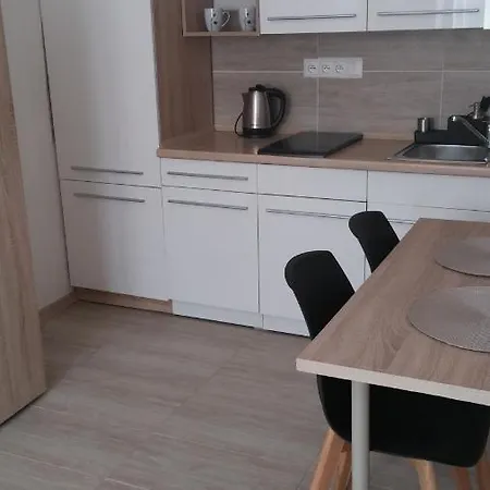 M&c Apartmans 3*