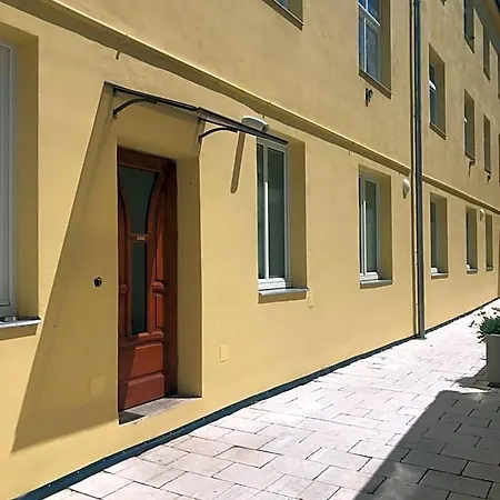 M&c Apartmans شقة فندقية 3*
